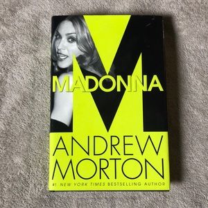 Madonna by Andrew Morton - Hardback